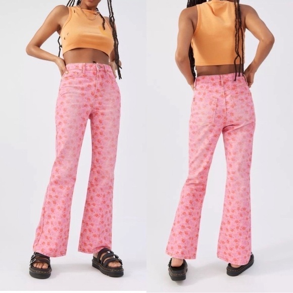 NWT BDG Urban Outfitters High Rise Flare Floral Pink Cotton Pants Size 26 - Picture 1 of 9